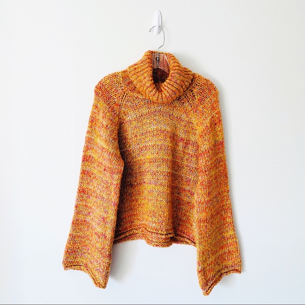 Urban Outfitters Knit Sweater Turtleneck Chunky Orange Yellow Size Small